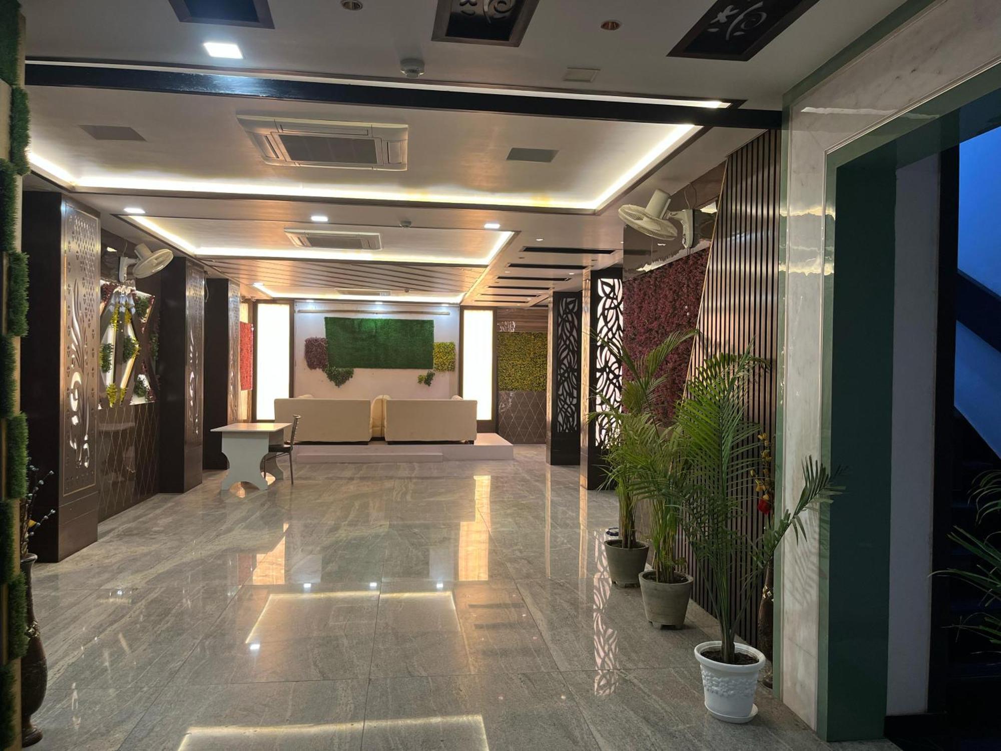 Hotel Mayur Palace Agra  Bagian luar foto